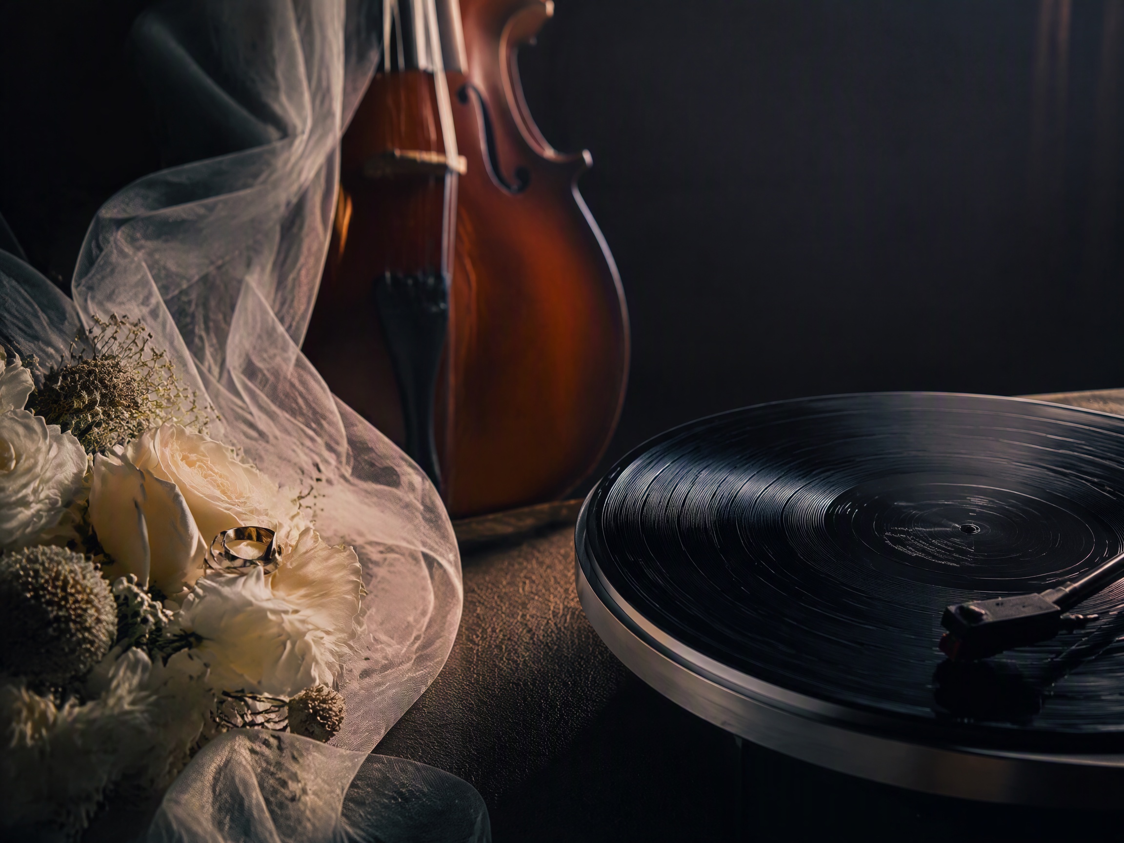 Close-up sound texture inspired by wedding music