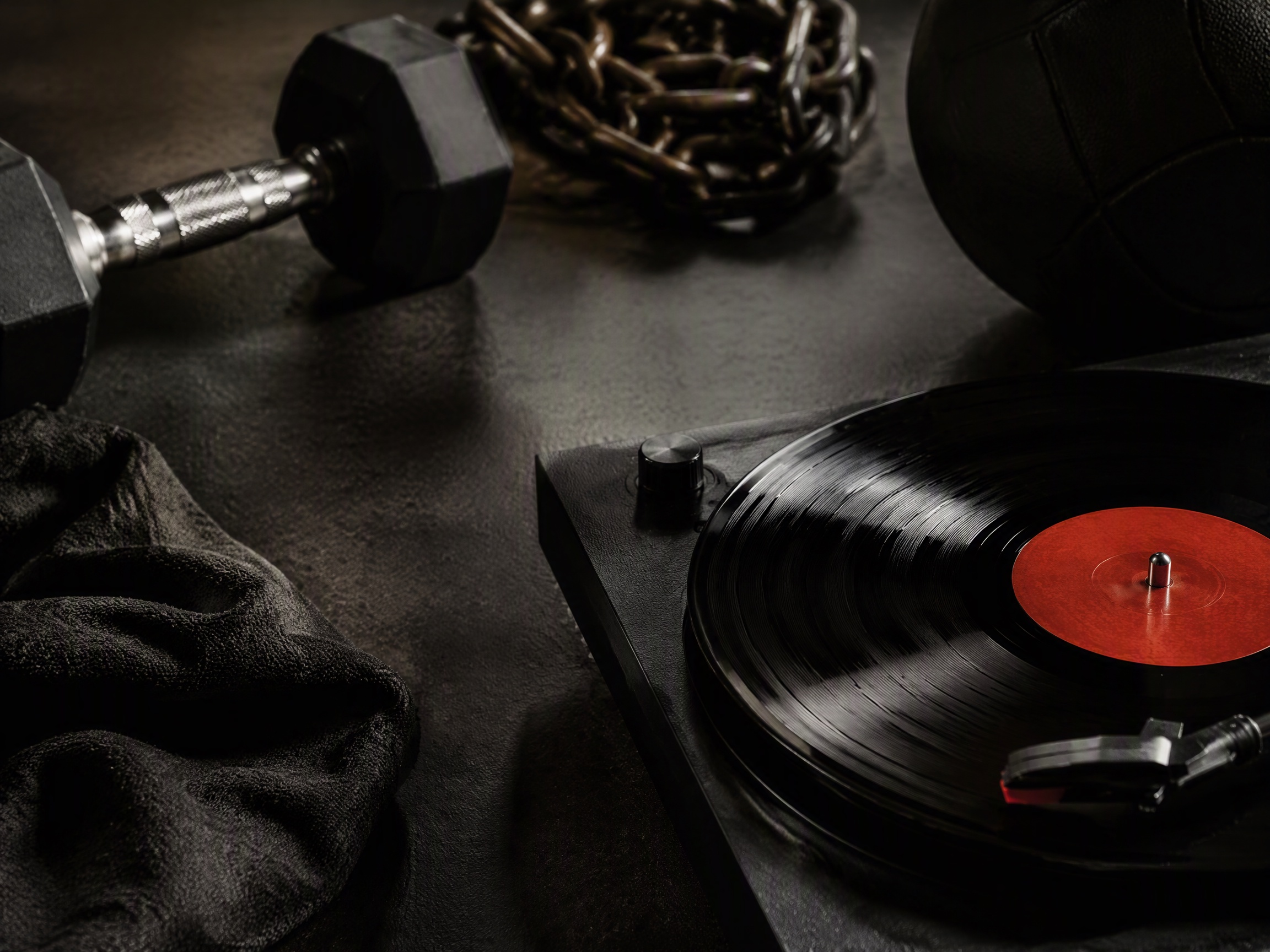 Close-up sound texture inspired by workout music